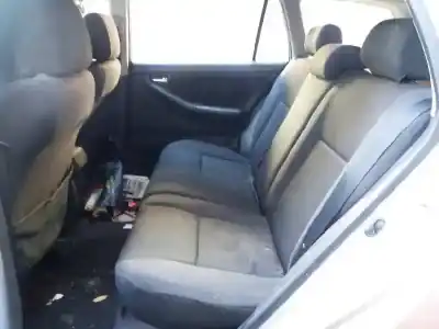 Scrapping Vehicle toyota corolla (_e12_) 2.0 d-4d (cde120r_ cde120l_) of the year 2004 powered 1cdftv