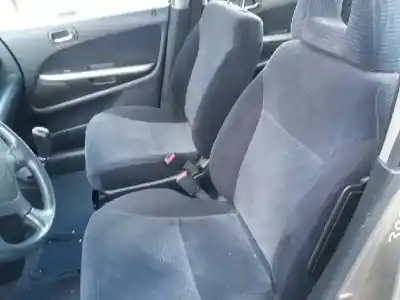 Veículo de Sucata honda stream (rn1/3) 2.0i es do ano 2001 alimentado k20a1