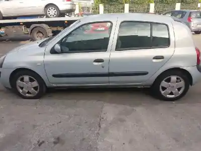 Здавання транспортного засобу renault clio ii fase ii (b/cb0) authentique року 2003 потужний k9k a7