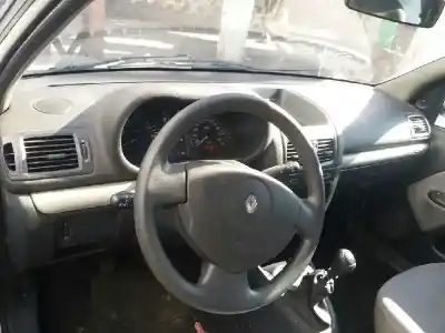 Утилизация автомобиля renault clio ii fase ii (b/cb0) authentique года 2003 питание k9k a7
