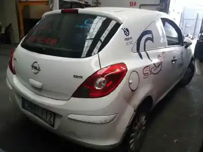 Veicolo di demolizione opel corsa d enjoy dell'anno 2007 alimentato z13dtj