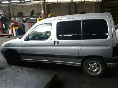 Здавання транспортного засобу peugeot partner (s1) combispace року 2001 потужний wjz Здавання транспортного засобу peugeot partner (s1) combispace року 2001 потужний wjz