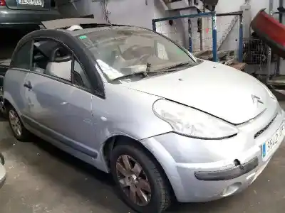 Véhicule à la ferraille citroen c3 pluriel 1.4 de l'année 2004 alimenté kfv
