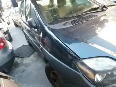 Scrapping Vehicle renault scenic (ja..) 1.9 dci authentique of the year 2002 powered f9q k7
