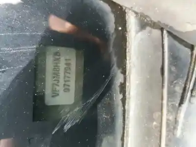 Veículo de Sucata citroen c2 sx do ano 2003 alimentado 8hx