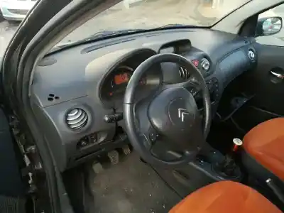 Veículo de Sucata citroen c2 sx do ano 2003 alimentado 8hx