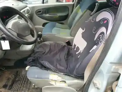 Здавання транспортного засобу renault megane i scenic (ja0) 1.9 d alize року 2005 потужний f8q