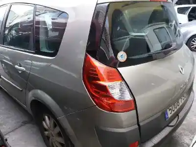 Veículo de Sucata renault grand scenic jmj4 do ano 2007 alimentado f9q818