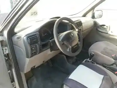 Sloopvoertuig opel sintra gls van het jaar 1996 aangedreven x22xe