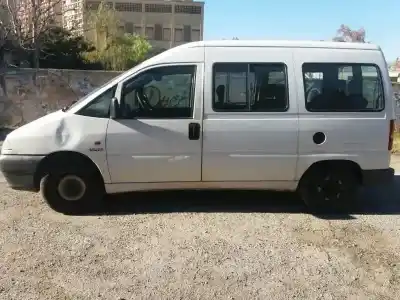 Veicolo di demolizione CITROEN JUMPY 1.9 Turbodiesel (DHX. D8B / XUD9TE) dell'anno 1998 alimentato D8BXUD9TF