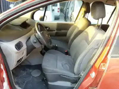 Veicolo di demolizione renault modus confort dynamique dell'anno 2005 alimentato k9k j7