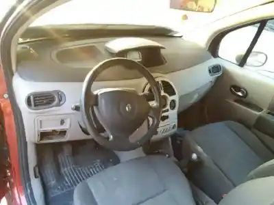 Veicolo di demolizione renault modus confort dynamique dell'anno 2005 alimentato k9k j7