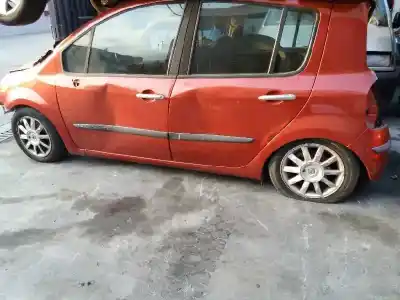 Veicolo di demolizione renault modus confort dynamique dell'anno 2005 alimentato k9k j7