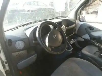 Scrapping Vehicle fiat doblo (119) 1.3 16v jtd active multijet of the year 2004 powered 188a9000