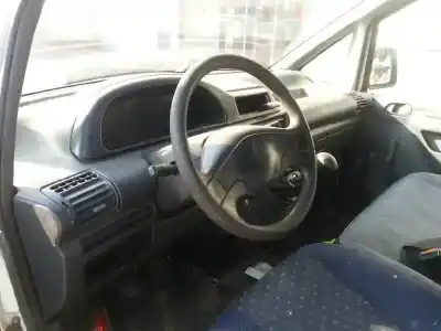 Veículo de Sucata citroen jumpy (u6u_) 1.9 d do ano 2000 alimentado wjz