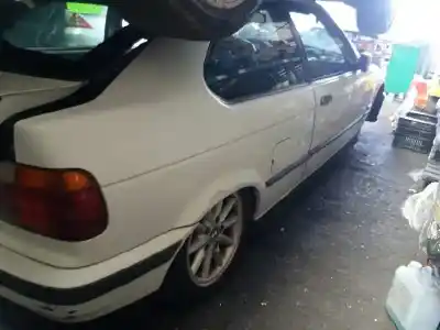 Veículo de Sucata bmw serie 3 compacto (e36) 316i do ano 1996 alimentado 16-4e-2