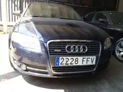 Veículo de Sucata AUDI A4 AVANT (8E) 2.0 TDI do ano 2006 alimentado BRE