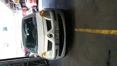 Veicolo di demolizione renault modus confort dynamique dell'anno 2005 alimentato k4j780