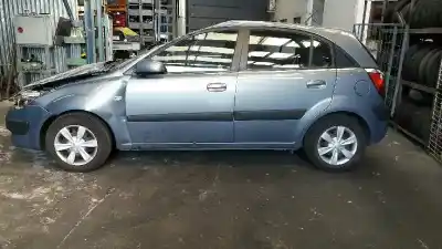 Veículo de Sucata kia rio ii (jb) 1.5 crdi do ano 2006 alimentado d4fa