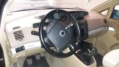 Здавання транспортного засобу ssangyong rodius xdi року 2007 потужний d27dt