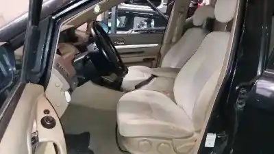 Здавання транспортного засобу ssangyong rodius xdi року 2007 потужний d27dt