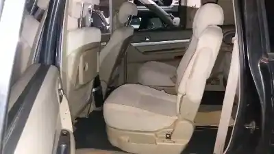 Здавання транспортного засобу ssangyong rodius xdi року 2007 потужний d27dt