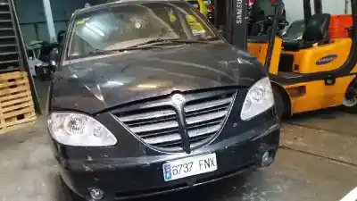 Здавання транспортного засобу ssangyong rodius xdi року 2007 потужний d27dt