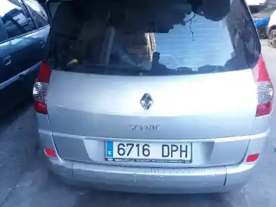 Здавання транспортного засобу RENAULT GRAND SCÉNIC II (JM0/1_) 1.9 DCI (JM0G, JM12, JM1G, JM2C) року 2005 потужний F9Q 812