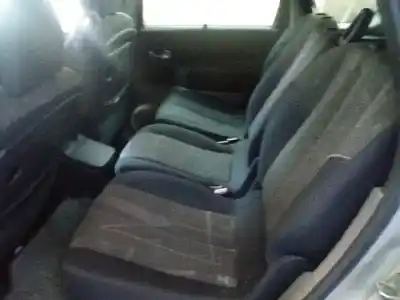 Здавання транспортного засобу renault grand scénic ii (jm0/1_) 1.9 dci (jm0g, jm12, jm1g, jm2c) року 2005 потужний f9q 812