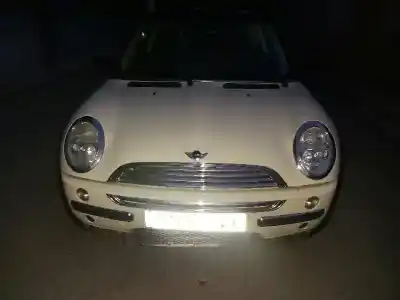 Здавання транспортного засобу mini mini (r50, r53) cooper року 2004 потужний  Здавання транспортного засобу mini mini (r50, r53) cooper року 2004 потужний