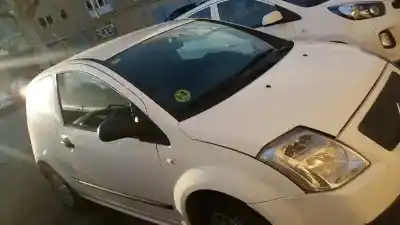 Veículo de Sucata citroen c2 empresa do ano 2006 alimentado 8hz