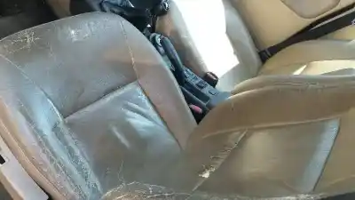 Veicolo di demolizione saab 9-3 berlina 2.2 s tid dell'anno 2000 alimentato d223l