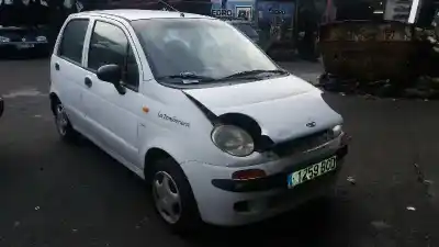 Veículo de Sucata daewoo matiz cd do ano 2000 alimentado f8cv