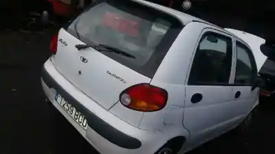 Veículo de Sucata daewoo matiz cd do ano 2000 alimentado f8cv