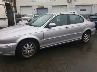 Scrapping Vehicle JAGUAR X-TYPE I (X400) 2.0 D of the year 2003 powered 6B