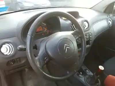 Veículo de Sucata citroen c2 furio do ano 2004 alimentado 8hx