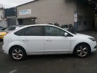 Véhicule à la ferraille ford focus lim. (cb4) trend de l'année 2010 alimenté hhda