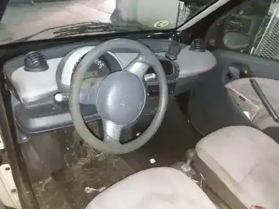 Sloopvoertuig smart coupe cdi van het jaar 2006 aangedreven bms