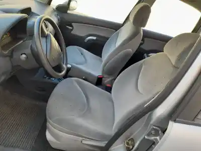 Veículo de Sucata citroen c3 1.4 hdi exclusive do ano 2003 alimentado 8hx