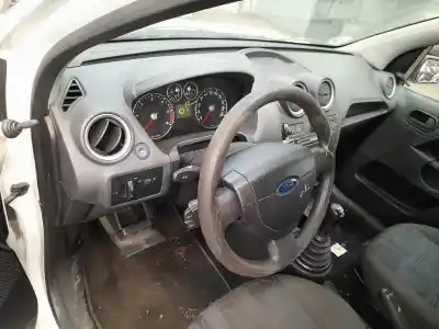 Veículo de Sucata ford fiesta (cb1) ambiente do ano 2008 alimentado f6jb