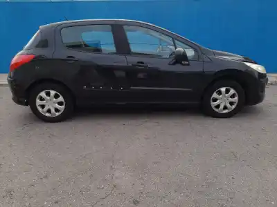 Vehicul casat peugeot 308 confort al anului 2007 alimentat 5fw