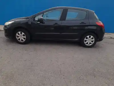 Vehicul casat peugeot 308 confort al anului 2007 alimentat 5fw