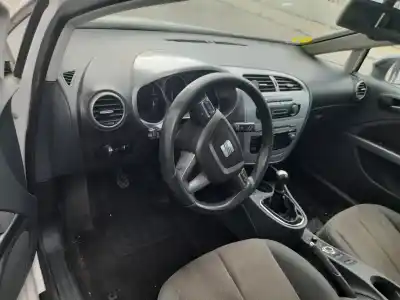 Scrapping Vehicle seat leon (1p1) reference of the year 2010 powered cay