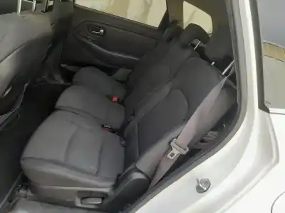Veículo de Sucata kia carens ( ) drive do ano 2014 alimentado d4fd