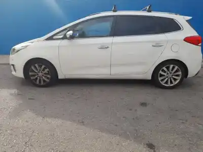 Veículo de Sucata kia carens ( ) drive do ano 2014 alimentado d4fd