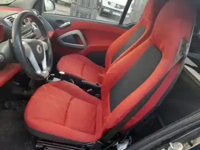 Veicolo di demolizione smart cabrio fortwo cabrio mhd (52kw) (451.480) dell'anno 2009 alimentato 3b21