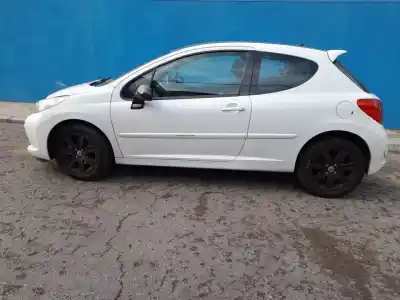 Veículo de Sucata peugeot 207 xs pack do ano 2008 alimentado 5fw