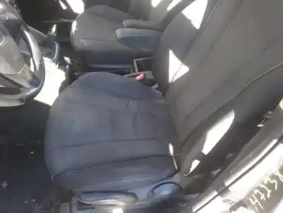 Vehicul casat mazda 5 (cw) active al anului 2014 alimentat lf