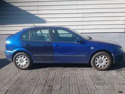 Veículo de Sucata seat leon (1m1) signo do ano 2001 alimentado aus