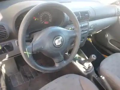 Veículo de Sucata seat leon (1m1) signo do ano 2001 alimentado aus